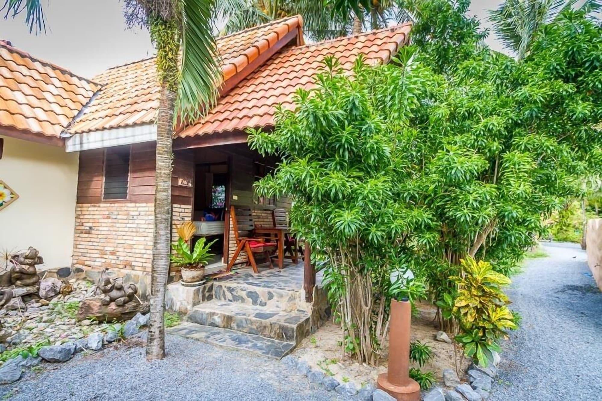 Laguna Beach Club Resort Ko Lanta Екстериор снимка