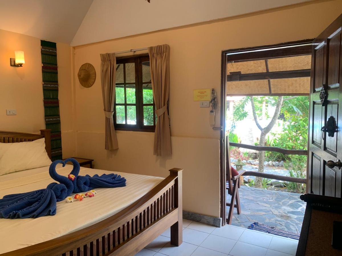 Laguna Beach Club Resort Ko Lanta Екстериор снимка