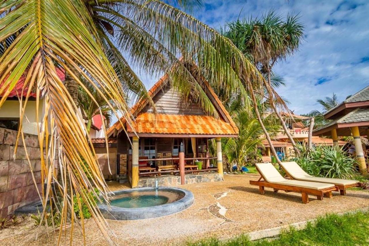 Laguna Beach Club Resort Ko Lanta Екстериор снимка