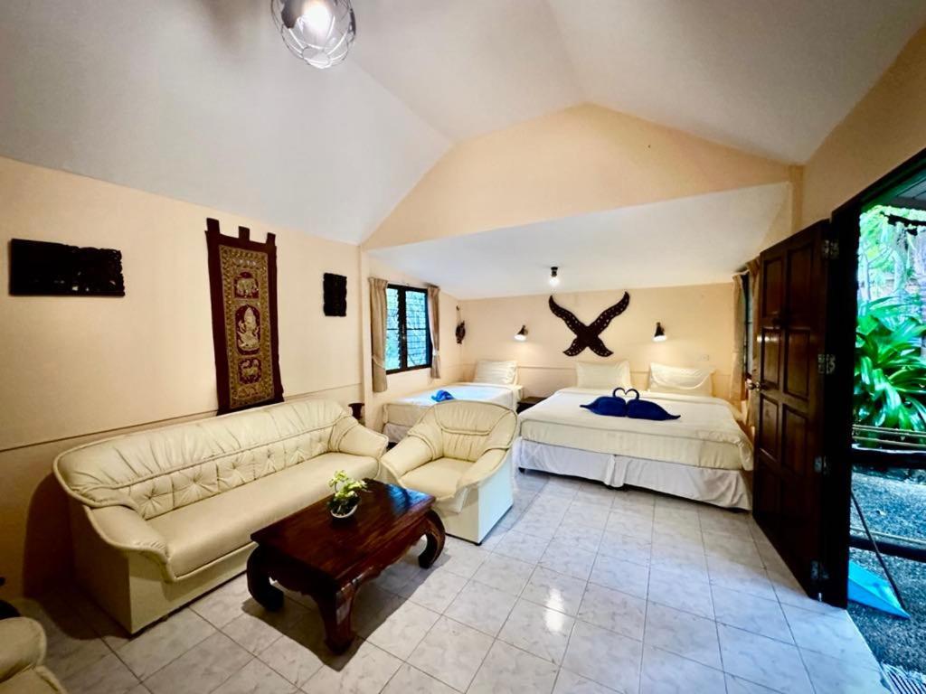 Laguna Beach Club Resort Ko Lanta Стая снимка