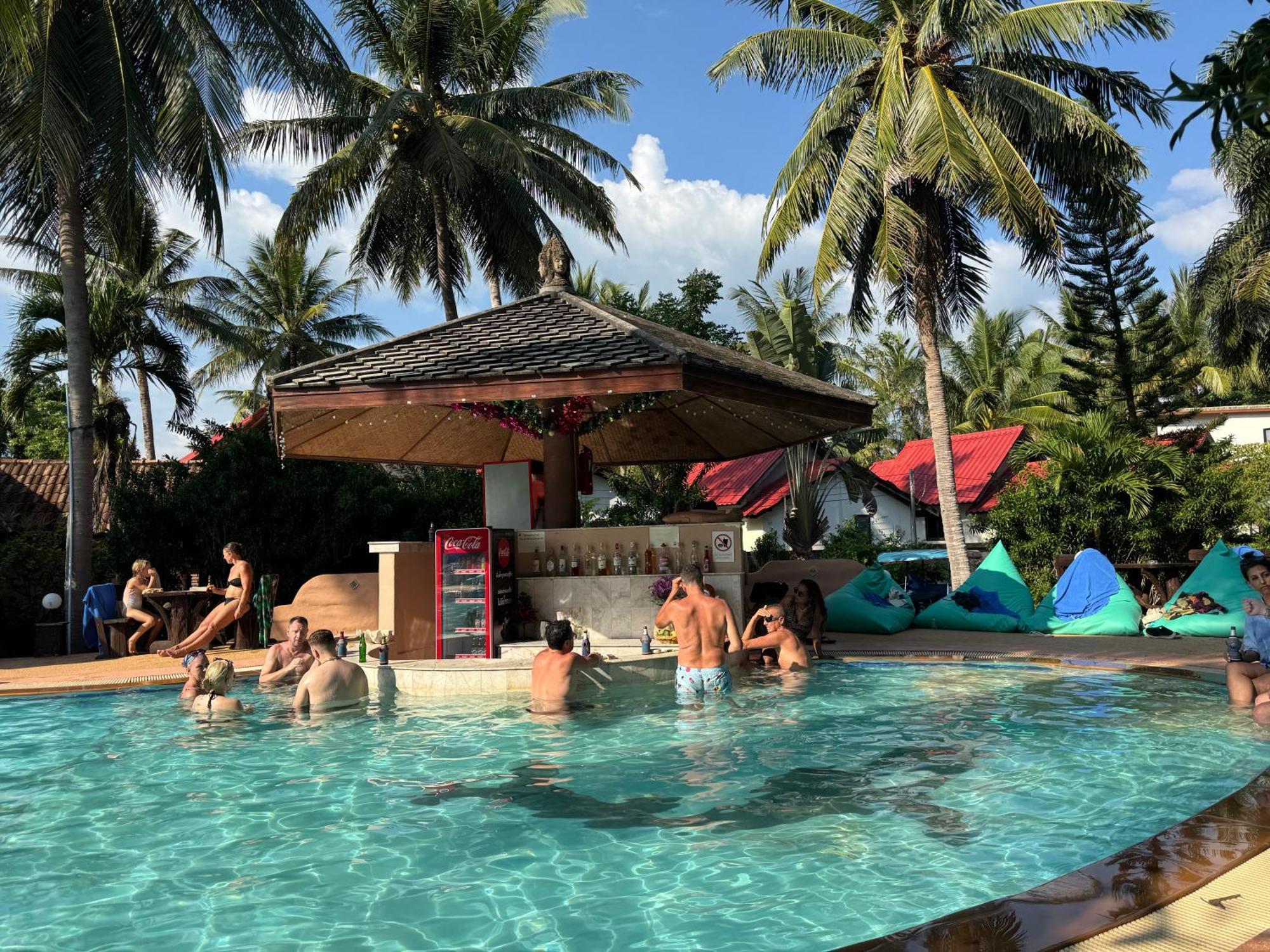 Laguna Beach Club Resort Ko Lanta Екстериор снимка